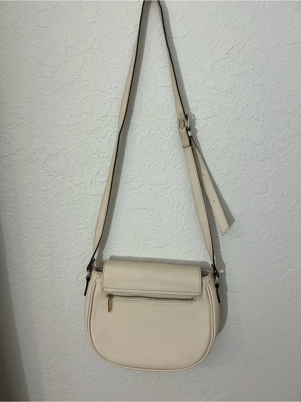 Angela Roi Ivory Vegan Leather Saddle Crossbody Bag Adjustable Strap